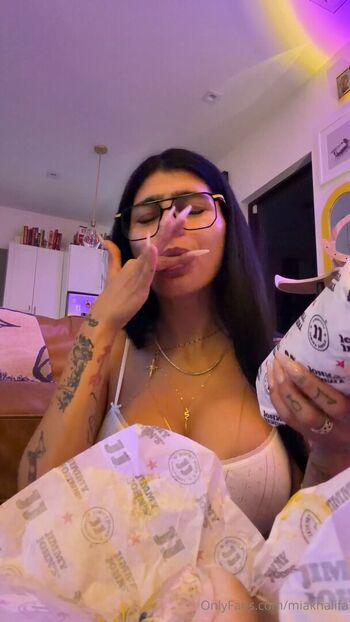 Mia Khalifa