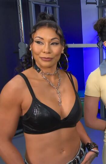 Mia Yim