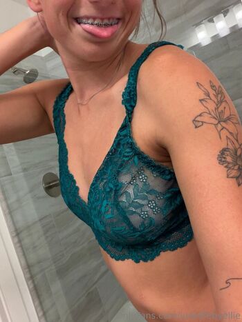 Full leaked Miabrielle private onlyfans photo