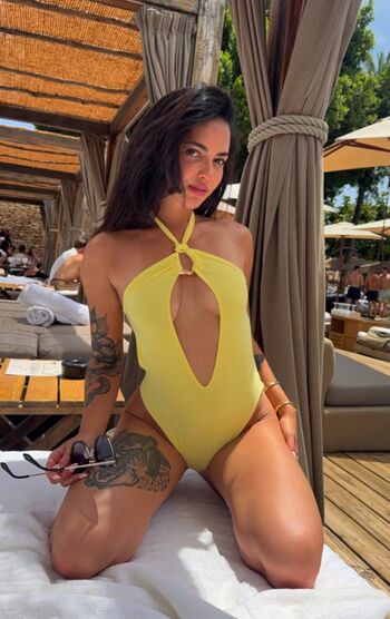Full leaked Miaxmon private onlyfans photo