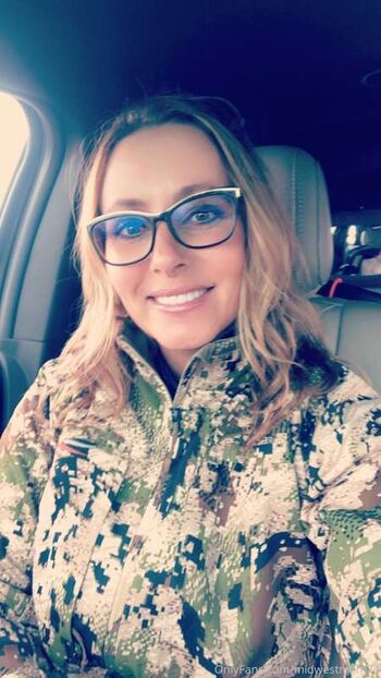 Full leaked Midwest mom private onlyfans photo