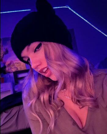 Mikahhlynn