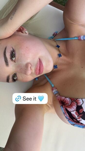 Full leaked Mikurin private onlyfans photo