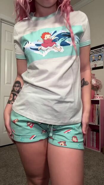 Full leaked Mildhippie private onlyfans photo