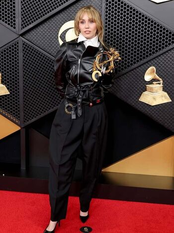 🔥 Miley cyrus page leaked private photo uncensored full