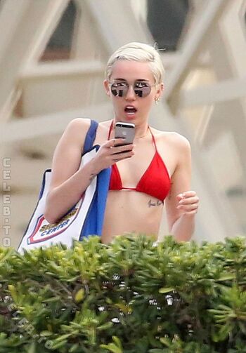 🔥 Miley cyrus page leaked private photo uncensored full
