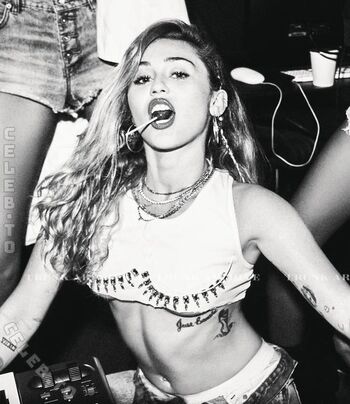 🔥 Miley cyrus page leaked private photo uncensored full