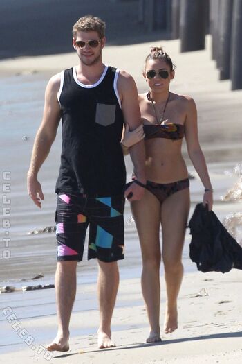 🔥 Miley cyrus leaked private photo uncensored full