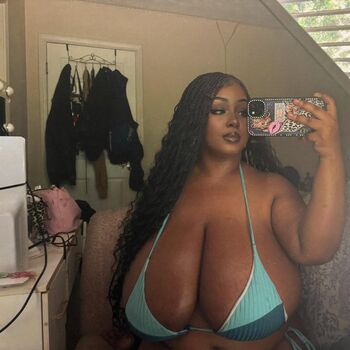 🔥 Milkmami leaked private photo uncensored full