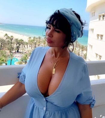 Mimi Mogos