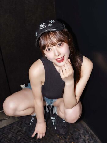 mina_pochico