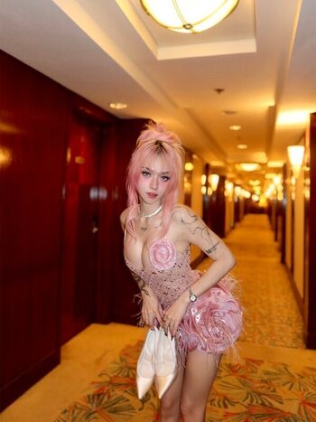 Full leaked Mina syu private onlyfans photo