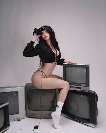 Full leaked Mina syu private onlyfans photo