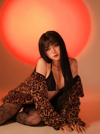 Full leaked Mina syu private onlyfans photo