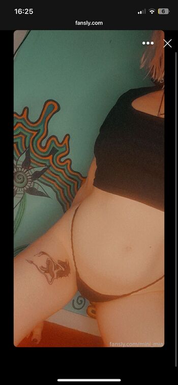 Full leaked Mini mia private onlyfans photo