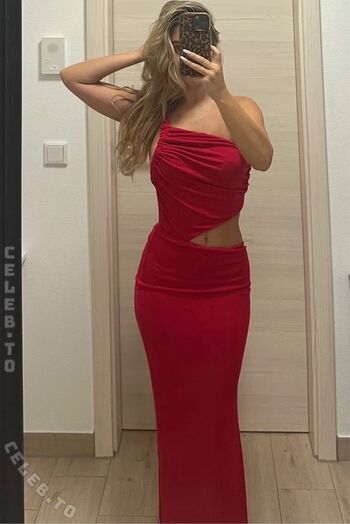 Full leaked Minicuta private onlyfans photo