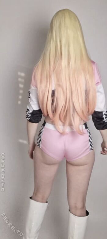 Full leaked Miranacosplay private onlyfans photo