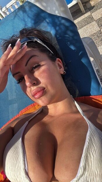 Full leaked Mireiagomariz private onlyfans photo