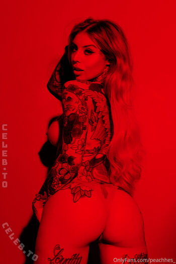 Full leaked Miss peach page private onlyfans photo