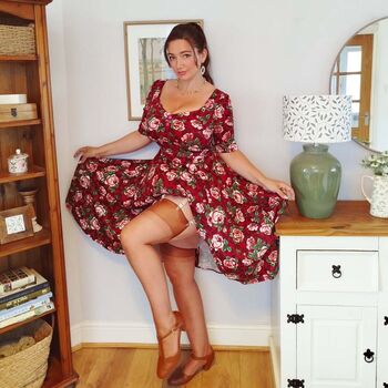 Full leaked Missvintagedresses page private onlyfans photo