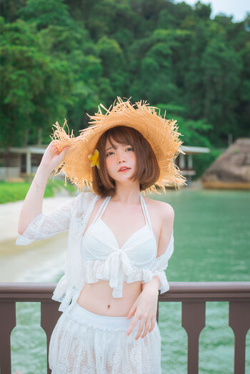 miu_cosplayer