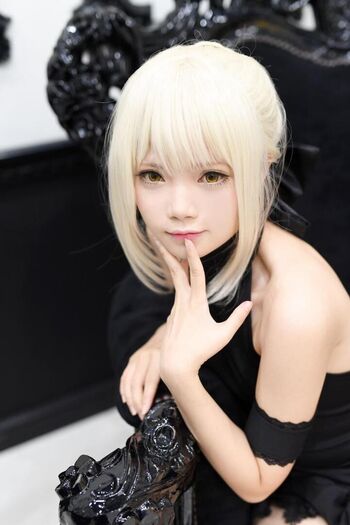 miu_cosplayer