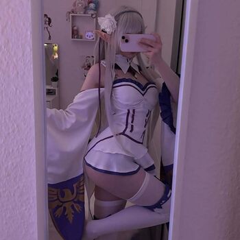 Full leaked Mkrittay private onlyfans photo