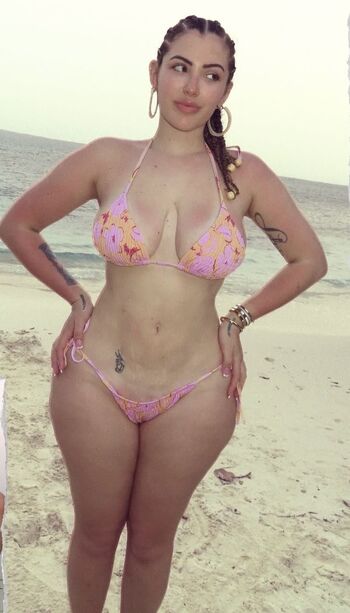 Full leaked Monisvida private onlyfans photo