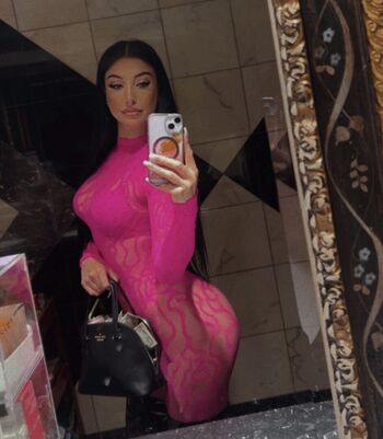 Full leaked Morganzaura private onlyfans photo