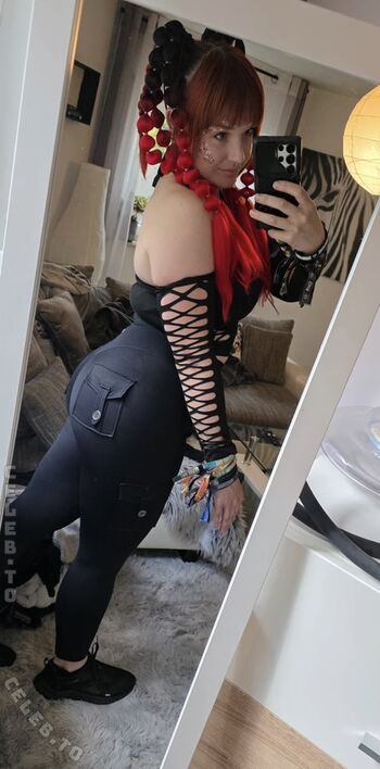 Full leaked Mrs mk private onlyfans photo