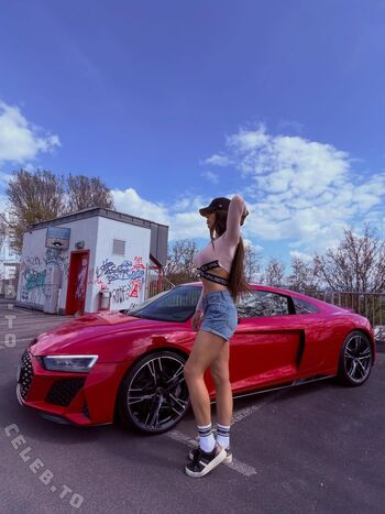 Full leaked Mrs vickeey page private onlyfans photo