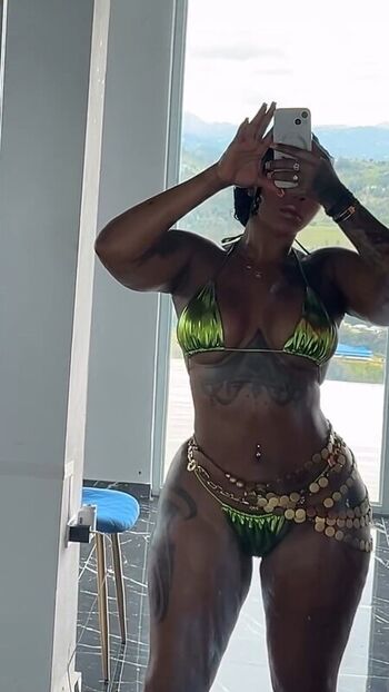 Full leaked Mslolaqueen private onlyfans photo