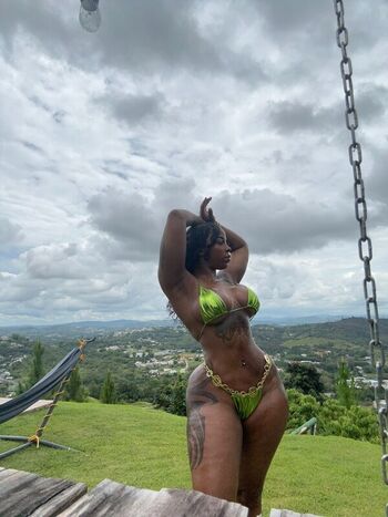 Full leaked Mslolaqueen private onlyfans photo