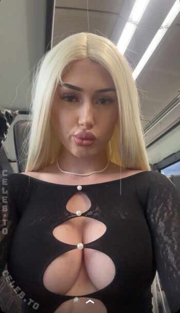 Full leaked Nadia offenbach private onlyfans photo