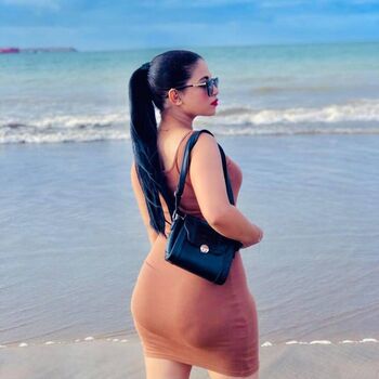 Full leaked Nadiasultanx page private onlyfans photo