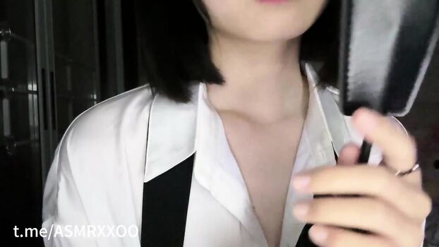 Nana ASMR