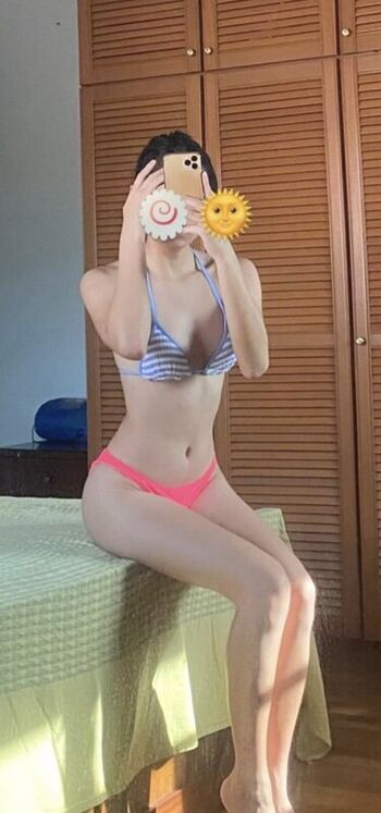 Full leaked Naomilau private onlyfans photo