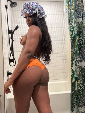 Full leaked Naomiruty private onlyfans photo
