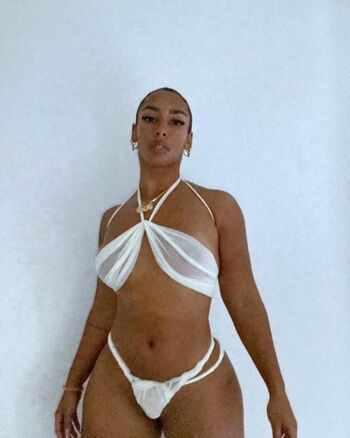 Full leaked Naomisharon private onlyfans photo