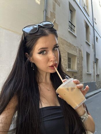 Full leaked Nataliebarness page private onlyfans photo