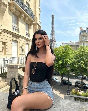 Full leaked Nataliebarness page private onlyfans photo