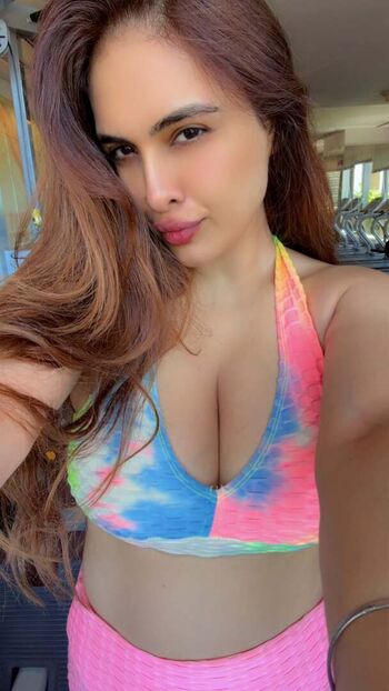 🔥 Nehhaa malik leaked private photo uncensored full