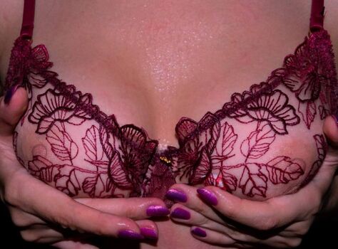 nelesha.x