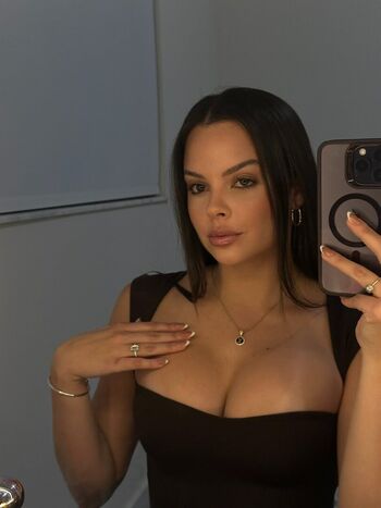 Full leaked Neshkacrespo private onlyfans photo