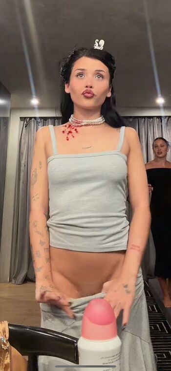 Full leaked Nessa barrett private onlyfans photo