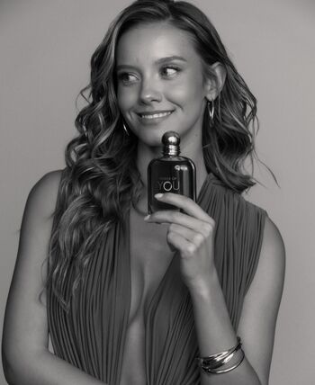 🔥 Nicola cavanis page leaked private photo uncensored full