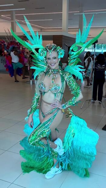 🔥 Nicole arbour page leaked private photo uncensored full