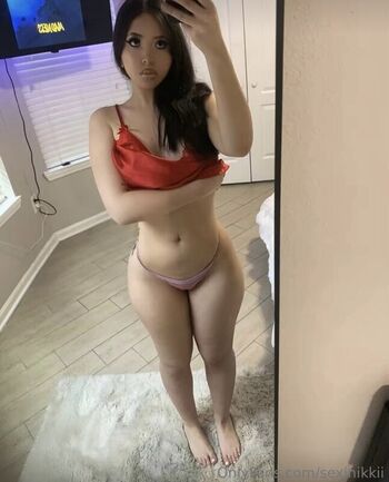 Full leaked Nicoleluger private onlyfans photo