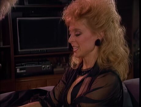 Nina Hartley