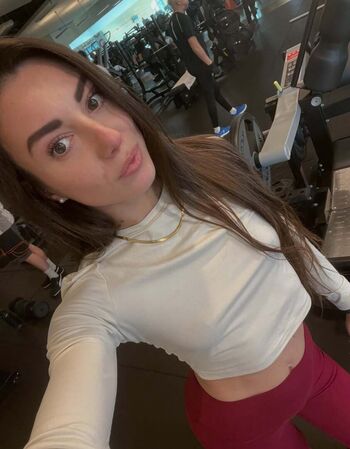 Full leaked Ninamissfit model private onlyfans photo